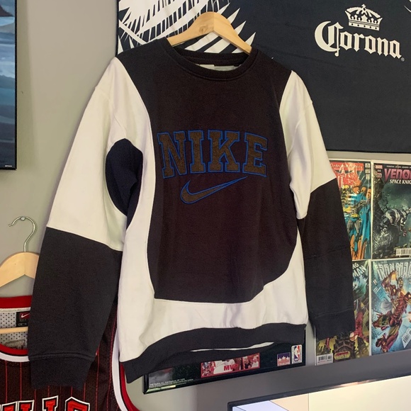 Custom Nike Reworked Crewneck - Picture 1 of 5